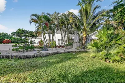 8233  Stagecoach Ln, Boca Raton, FL 33496 - Photo 7