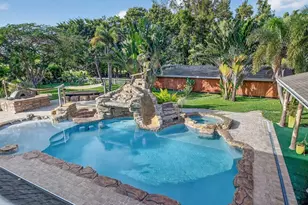 8233 Stagecoach Ln, Boca Raton, FL 33496 - Photo 65