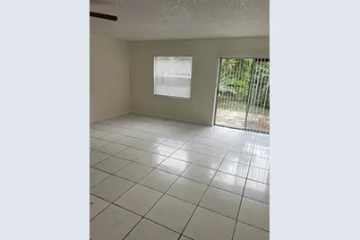 950 SW 74th Ave, Unit #950, North Lauderdale, FL 33068 - Photo 9