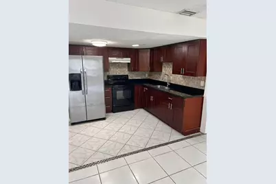 950 SW 74th Ave, Unit #950, North Lauderdale, FL 33068 - Photo 5