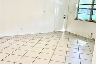 1645 NE 12th St, Fort Lauderdale, FL 33304 - Photo 11