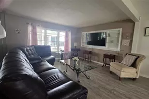 1931 SW 85th Ave, Davie, FL 33324 - Photo 17