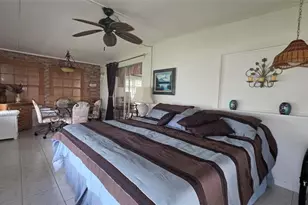 1931 SW 85th Ave, Davie, FL 33324 - Photo 23