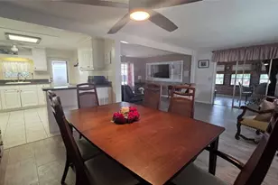 1931 SW 85th Ave, Davie, FL 33324 - Photo 13