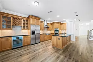 218 NE 15th Ave, Fort Lauderdale, FL 33301 - Photo 13