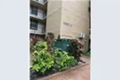 3590  Blue Lake Dr, Pompano Beach, FL 33064 - Photo 3