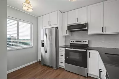 7840 NW 50th St, Unit #504, Lauderhill, FL 33351 - Photo 5