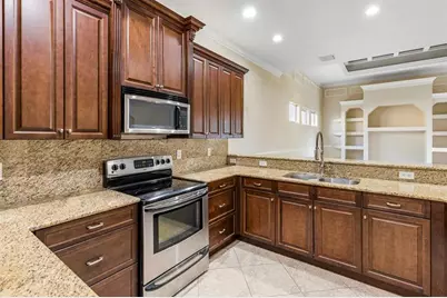 2081 SW Bayshore Boulevard, Port Saint Lucie, FL 34984 - Photo 37