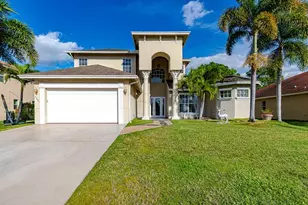 2081 SW Bayshore Blvd, Port Saint Lucie, FL 34984 - Photo 3