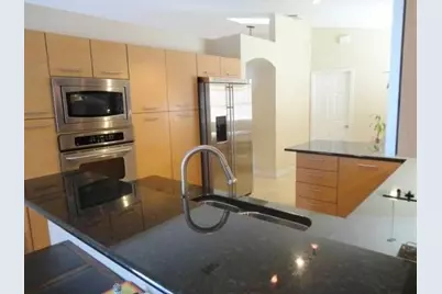 160 NW 166th Ave, Pembroke Pines, FL 33028 - Photo 7