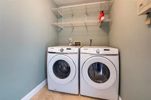 160 NW 166th Ave, Pembroke Pines, FL 33028 - Photo 19