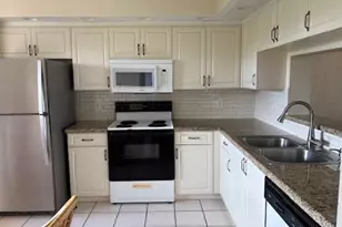 12651 SW 16th Ct, Pembroke Pines, FL 33027 - Photo 37