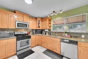 5991 NW 13th St, Sunrise, FL 33313 - Photo 17