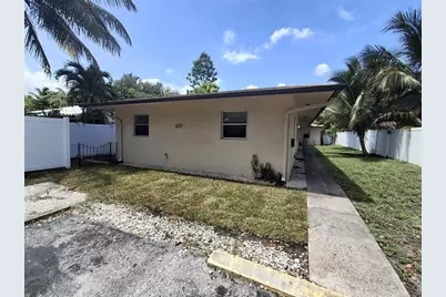 1533 NE 1st Ave, Unit #1, Fort Lauderdale, FL 33304 - Photo 17