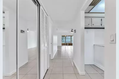 601 NW 78th Ter, Unit #203, Margate, FL 33063 - Photo 5