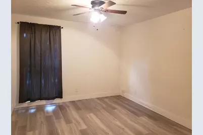 7815 NW 73rd Ave, Tamarac, FL 33321 - Photo 9