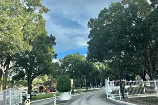 2371 NW 33rd St, Oakland Park, FL 33309 - Photo 39