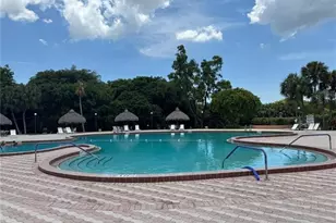 3130 Holiday Springs Blvd, Margate, FL 33063 - Photo 7