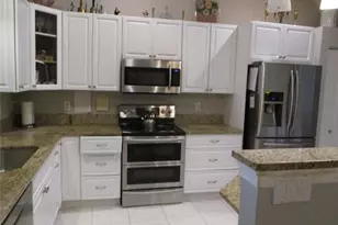 6145 Lake Hibiscus Dr, Delray Beach, FL 33484 - Photo 3