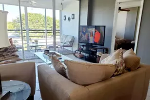 120 Royal Pk Dr, Oakland Park, FL 33309 - Photo 5