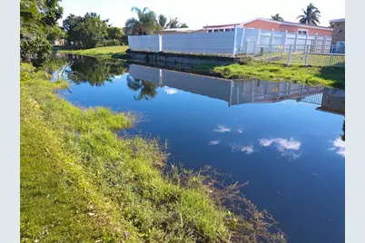 4600 NW 43rd St, Lauderdale Lakes, FL 33319 - Photo 77