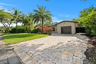 2508 NE 21st Ct, Fort Lauderdale, FL 33305 - Photo 3