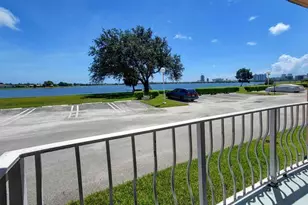 470 Executive Center Dr, West Palm Beach, FL 33401 - Photo 17