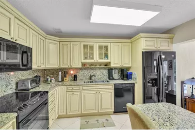 6693  Via Regina, Unit #6693, Boca Raton, FL 33433 - Photo 17