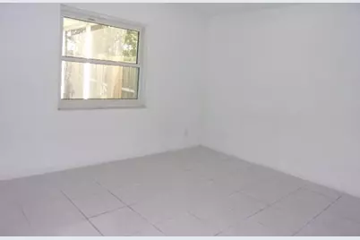 80 W Pheasant Run Blvd, West Palm Beach, FL 33415 - Photo 9