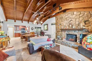 1678 NW 36th Ct, Oakland Park, FL 33309 - Photo 15