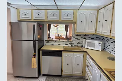 [Address not provided], Lauderdale Lakes, FL 33319 - Photo 13