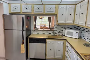 [Address not provided], Lauderdale Lakes, FL 33319 - Photo 13