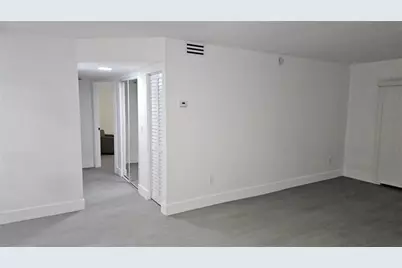 2800 NW 56th Ave, Unit #B101, Lauderhill, FL 33313 - Photo 5