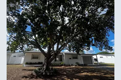 1040 N 74th Way, Hollywood, FL 33024 - Photo 25