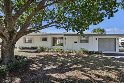 1040 N 74th Way, Hollywood, FL 33024 - Photo 5