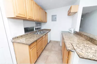 205 NW 33rd Ave, Lauderhill, FL 33311 - Photo 15