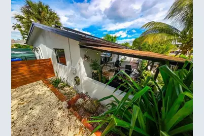 1202 NE 3rd Ave, Fort Lauderdale, FL 33304 - Photo 13