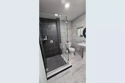 1202 NE 3rd Ave, Fort Lauderdale, FL 33304 - Photo 15