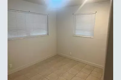 1410 N 65 Ave, Hollywood, FL 33024 - Photo 11