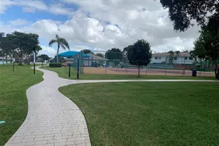 312 NW 106th Te Unit, Pembroke Pines, FL 33026 - Photo 37