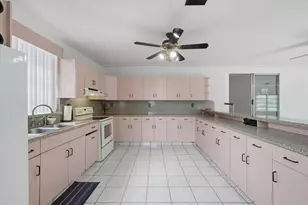 5580 SW 2nd St, Miami, FL 33134 - Photo 13