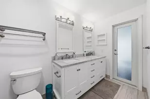 5450 SW 18th St, Plantation, FL 33317 - Photo 23