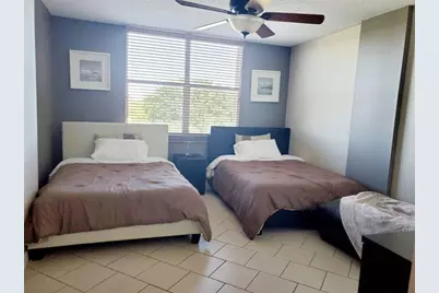 120  Royal Park Dr, Unit #B4, Oakland Park, FL 33309 - Photo 13