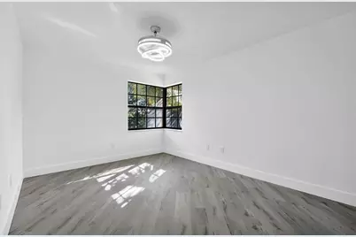 5131  Europa Dr, Unit #I, Boynton Beach, FL 33437 - Photo 11