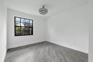 5131 Europa Dr, Boynton Beach, FL 33437 - Photo 9