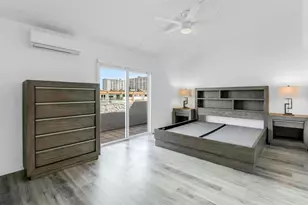 3827 NE 166th St, North Miami Beach, FL 33160 - Photo 15