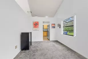 425 Shadow Wood Ln, Coral Springs, FL 33071 - Photo 9