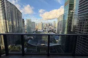 45 SW 9th St, Miami, FL 33130 - Photo 3