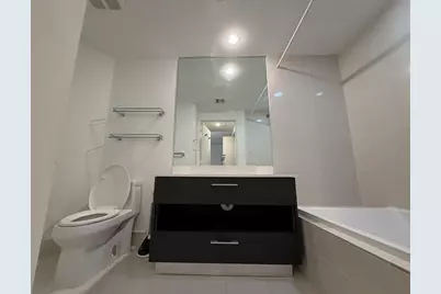 45 SW 9th St, Unit #3110, Miami, FL 33130 - Photo 17