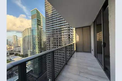 45 SW 9th St, Unit #3110, Miami, FL 33130 - Photo 5